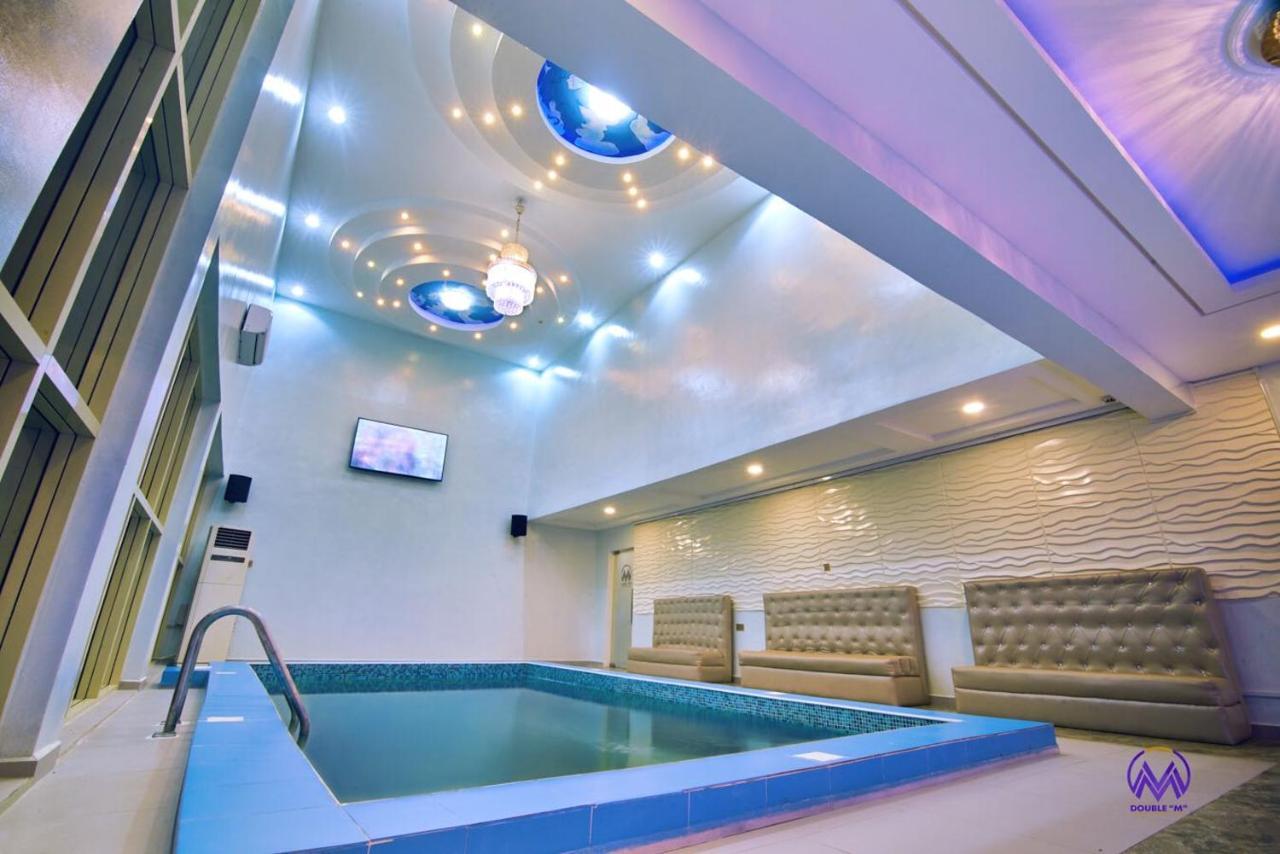 Double M Exquisite Suites And Lounge Lekki Ogombo Zewnętrze zdjęcie