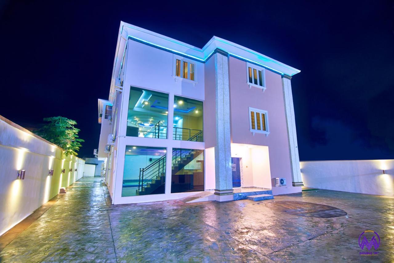 Double M Exquisite Suites And Lounge Lekki Ogombo Zewnętrze zdjęcie