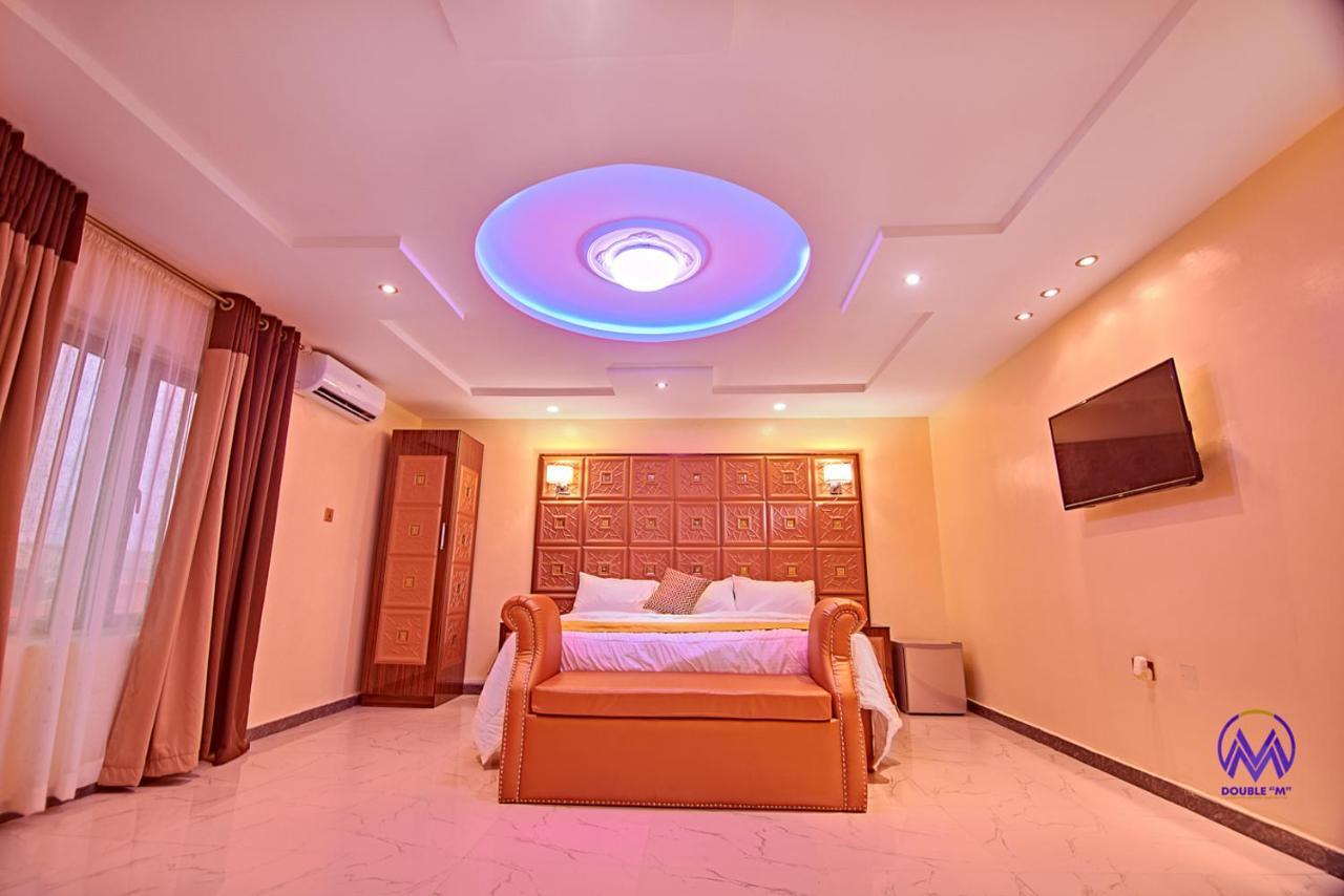 Double M Exquisite Suites And Lounge Lekki Ogombo Zewnętrze zdjęcie